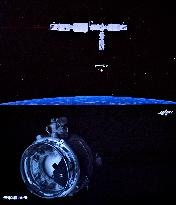 (EyesonSci) CHINA-SHENZHOU-14-DOCKING (CN)