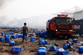 BANGLADESH-CHATTOGRAM-CONTAINER-DEPOT-FIRE