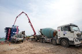 CHINA-SHAANXI-XI'AN-SHIYAN HIGH-SPEED RAILWAY-BRIDGE-CONSTRUCTION (CN)