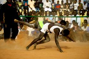 SUDAN-KHARTOUM-WRESTLER-FESTIVAL