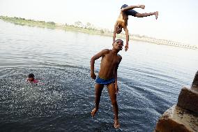 EGYPT-QALYUBIA-HOT WEATHER