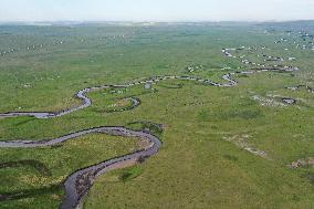 CHINA-INNER MONGOLIA-MERGEL GOL RIVER-SCENERY (CN)
