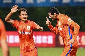 (SP)CHINA-HAIKOU-FOOTBALL-CSL-GUANGZHOU CITY VS SHANDONG TAISHAN(CN)