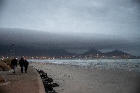 SOUTH AFRICA-CAPE TOWN-COLD FRONT