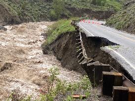 U.S.-YELLOWSTONE NATIONAL PARK-FLOODING-CLOSING