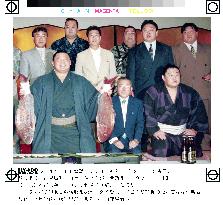 Takanohana wins 19th Emperor's Cup