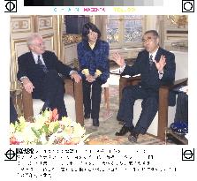 Jospin, Obuchi hold talks in Paris