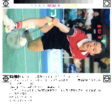 China's Ye Zhaoying wins Japan Open badminton women's title