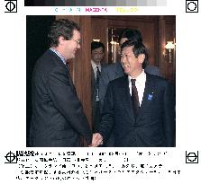 Komura meets with Downer