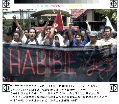Habibie supporters campaign in Jakarta