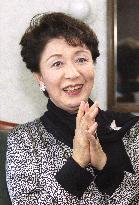 Actress Mitsuko Kusabue receives medal of honor