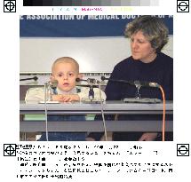 Albanian boy expresses thanks for treatment in Japan