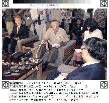 U.S. military chief apologizes over Okinawa molestation case