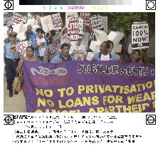 Jubilee 2000 members demonstrate in Okinawa