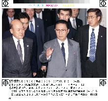 N. Korean negotiators arrive in Japan