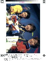 Japanese marathon trio meets press, Olympic mascots