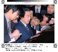 Ex-premier Hashimoto to join Mori cabinet