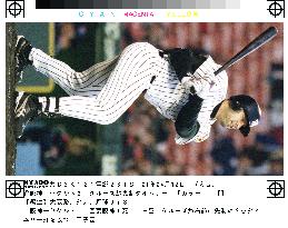 Cruz hits a two-run single