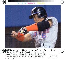 Shinjo hits three-run double