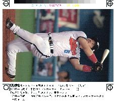 Nakamura hits game-tying homer