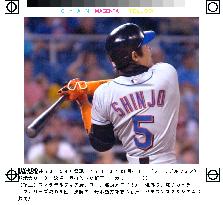 Shinjo hits game-deciding solo homer