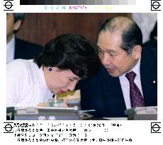 Tanaka appears before lower house committee