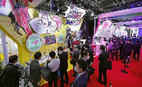 International toy show in Tokyo