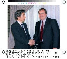 Koizumi requests EU flexibility in Kyoto Protocol talks