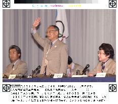 Osaka gives news conference