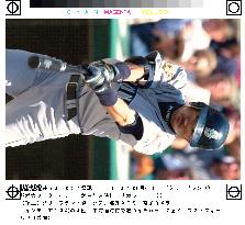 Ichiro hits three singles against Indians