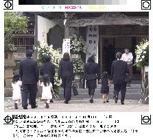 Funeral held for 2 slain Hokkaido children