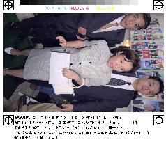 Tanaka visits Gunma Pref. to apologize for campaign speech