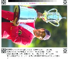 Izawa wins Taiheiyo Masters tournament
