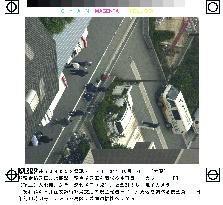 Gunman attacks cash vehicle in Osaka, snatches 5 mil. yen