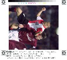 Ono makes full Champ. League debut