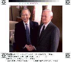Shiokawa, O'Neill start economic talks