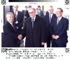 Iliescu visits Toyota Motor