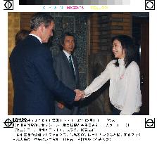 (2)Photos from reception dinner for Bush