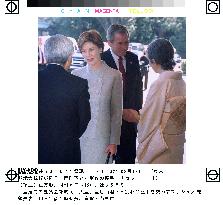 Bush, wife Laura bid farewell to emperor, empress