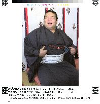 Tochiazuma on pole for yokozuna promotion at spring sumo