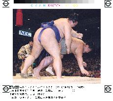 Kaio beats Musoyama