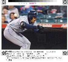 Ichiro hit by pitch
