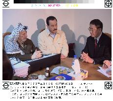 Arafat seeks Japan's contribution to Mideast peace