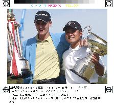 Rose cruises to Chunichi Crowns victory by 5 shots