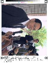 Ono meets the press after probe into seizure of N. Koreans