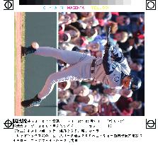 Mariners' Ichiro marks 300th base hit of his MLB career