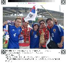 Korean and Japanese supporters in Seoul