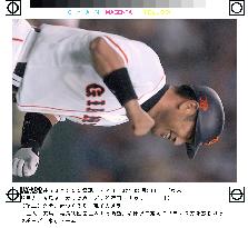 Kiyohara hits game-deciding single in 10th inning