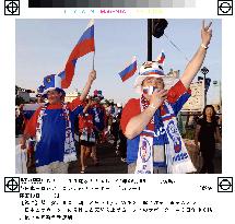 (3)Supporters in Yokohama