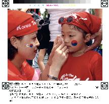 (3)Supporters in Kwangju
